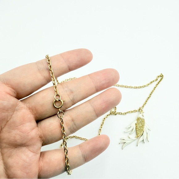 Elegant Gold Tone Enamel Fish Pendant Long Necklace With Rhinestone Eyes - Picture 5 of 8